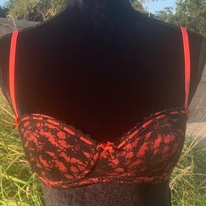 NWT Forever 21 Black Lace Bra